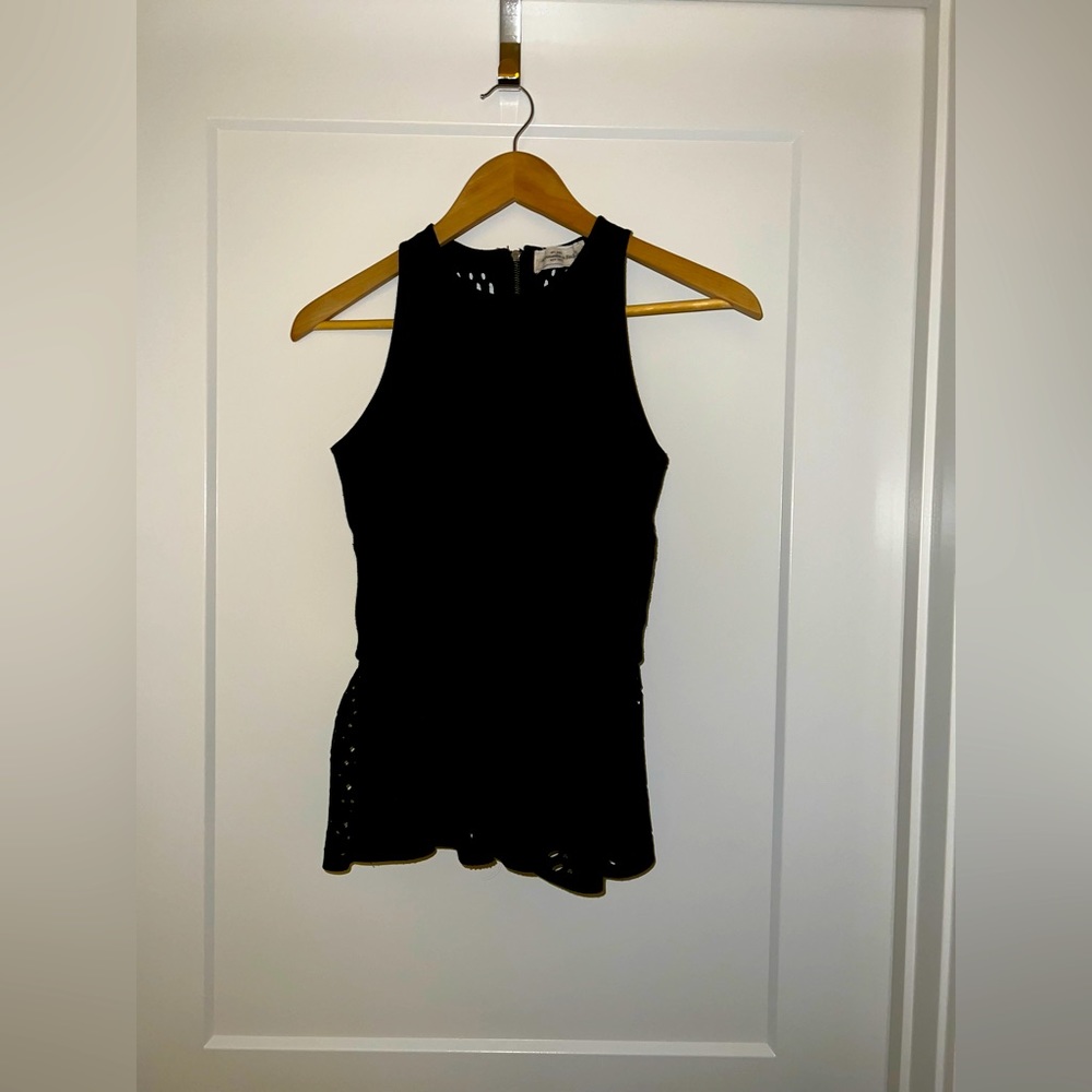 matching set of A&F crop top and skirt. black.